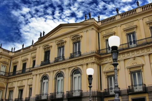 Restauração e conservação de lugares e prédios históricos